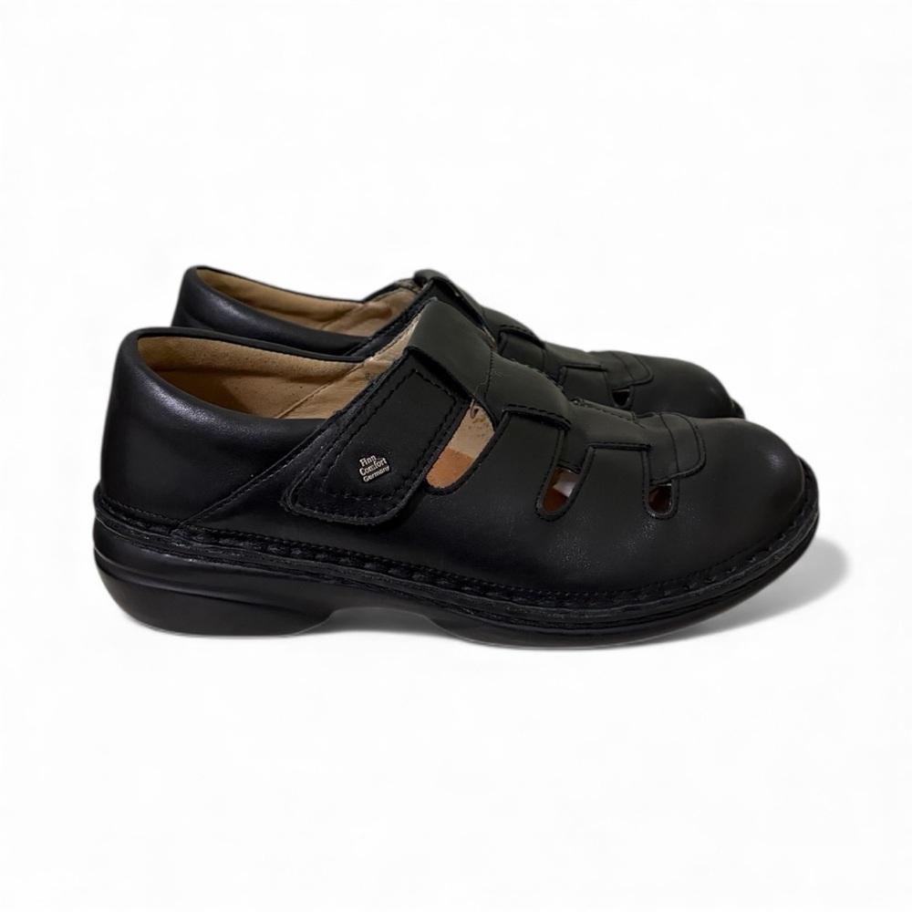 Finn Comfort Leather Fishermen Style Loafer. Size 38. Women’s 7.5.
